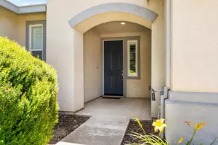 714 Elk Hills Dr, Galt, CA 95632 - Photo 4