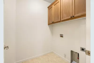 714 Elk Hills Drive, Galt, CA 95632 - Photo 14