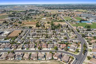 1956 Box Car Dr, Manteca, CA 95337 - Photo 42