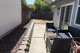 7108 Heather Tree Dr, Sacramento, CA 95842 - Photo 20
