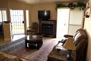 7108 Heather Tree Dr, Sacramento, CA 95842 - Photo 4