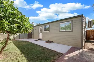 209 6th St, Galt, CA 95632 - Photo 28