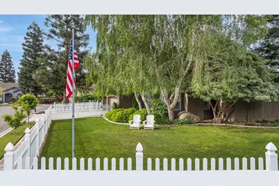 2485 Tigers Drive, Turlock, CA 95382 - Photo 4