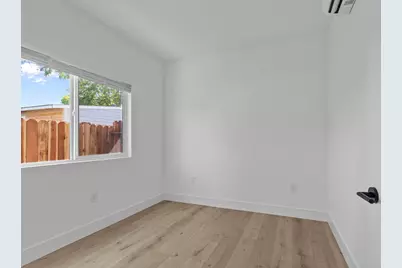 4108 16th Avenue, Sacramento, CA 95820 - Photo 8
