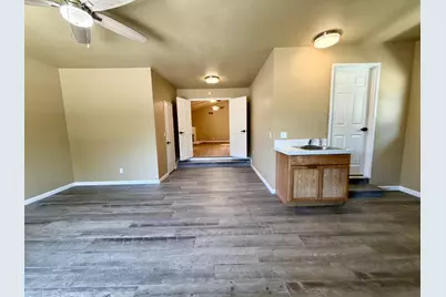 1128 Multnomah Drive, Modesto, CA 95350 - Photo 10