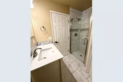 1128 Multnomah Drive, Modesto, CA 95350 - Photo 12