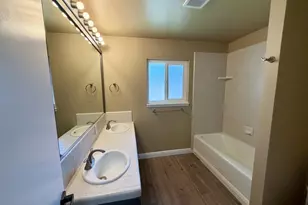 1128 Multnomah Dr, Modesto, CA 95350 - Photo 14