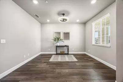 5636 Whisper Wind Way, Roseville, CA 95747 - Photo 4