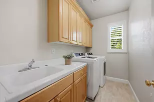2007 Blackheath Ln, Roseville, CA 95678 - Photo 32