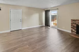 799 W Clark Ave, Yuba City, CA 95991 - Photo 6