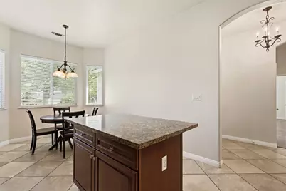 11850 Larisa Way, Rancho Cordova, CA 95742 - Photo 10