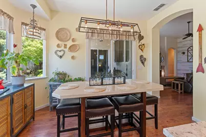 9248 Heathfield Way, Sacramento, CA 95829 - Photo 16