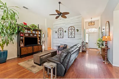 9248 Heathfield Way, Sacramento, CA 95829 - Photo 8
