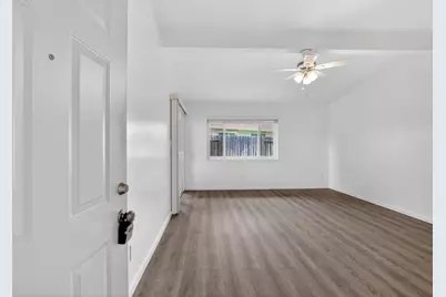4920 Douvan Court, Carmichael, CA 95608 - Photo 8