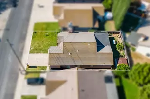 237 Yosemite Meadows Dr, Modesto, CA 95357 - Photo 24
