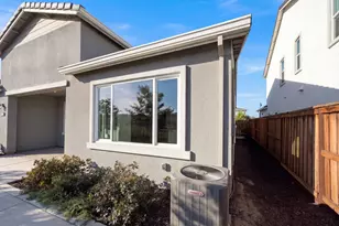 2743 Irish Mdw Wy, Lathrop, CA 95330 - Photo 42