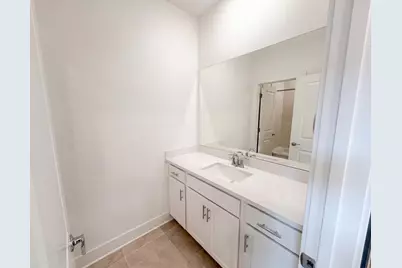 2743 Irish Meadow Way, Lathrop, CA 95330 - Photo 16