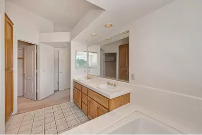 5021 Krista Court, Elk Grove, CA 95758 - Photo 52