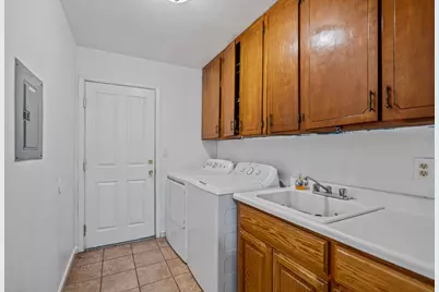 16074 Warfield Road, Lathrop, CA 95330 - Photo 20