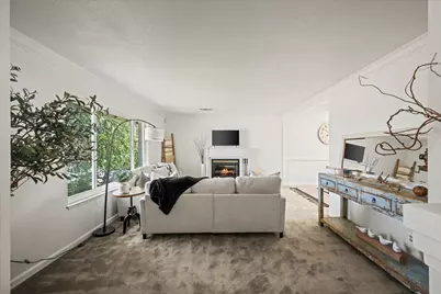 9188 Starina Way, Sacramento, CA 95826 - Photo 8