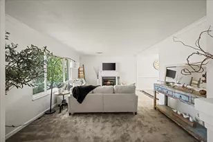9188 Starina Way, Sacramento, CA 95826 - Photo 8