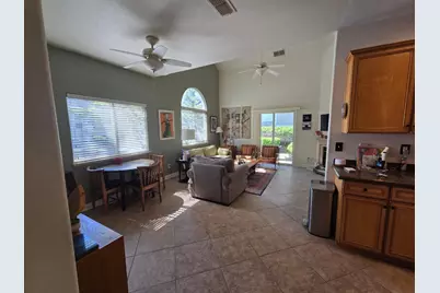 672 Shasta Oaks Circle, Roseville, CA 95678 - Photo 10