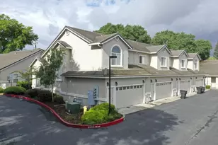 672 Shasta Oaks Cir, Roseville, CA 95678 - Photo 2