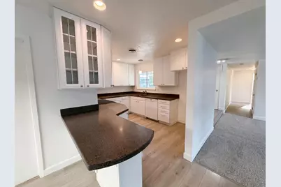 6840 Oaklawn Way, Fair Oaks, CA 95628 - Photo 10