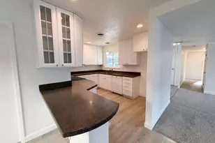 6840 Oaklawn Way, Fair Oaks, CA 95628 - Photo 10
