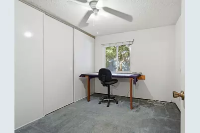 8929 Castle Park Drive, Elk Grove, CA 95624 - Photo 16