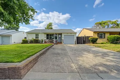 6039 McMahon Drive, Sacramento, CA 95824 - Photo 1
