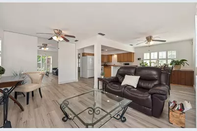 6039 McMahon Drive, Sacramento, CA 95824 - Photo 20