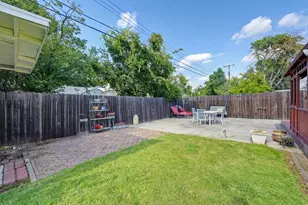 6039 McMahon Dr, Sacramento, CA 95824 - Photo 44
