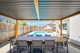 1861 Petite Verdot Ln, Roseville, CA 95747 - Photo 44