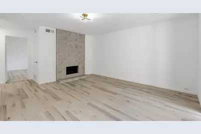 2201 Woodside Lane #1, Sacramento, CA 95825 - Photo 6