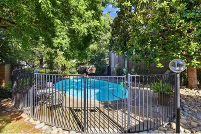 2201 Woodside Lane #1, Sacramento, CA 95825 - Photo 28
