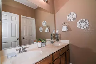 4812 Coppola Cir, Elk Grove, CA 95757 - Photo 32