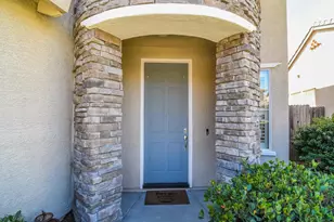 4812 Coppola Cir, Elk Grove, CA 95757 - Photo 4