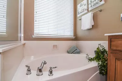 4812 Coppola Circle, Elk Grove, CA 95757 - Photo 42