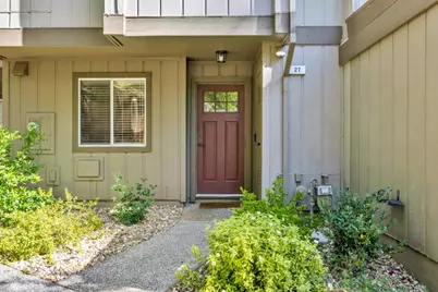 9118 Madison Green Lane #27, Orangevale, CA 95662 - Photo 2