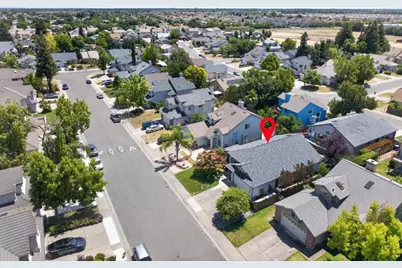 6906 Hollybrook Drive, Sacramento, CA 95823 - Photo 48