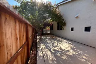 5814 Anchor Bay Way, Elk Grove, CA 95758 - Photo 16