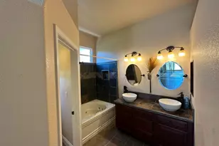 5814 Anchor Bay Way, Elk Grove, CA 95758 - Photo 10