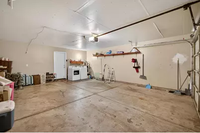 7677 Harvest Woods Drive, Sacramento, CA 95828 - Photo 24