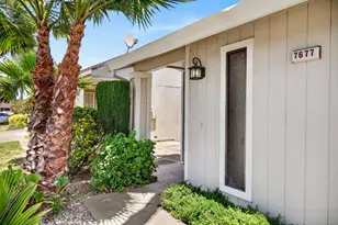 7677 Harvest Woods Dr, Sacramento, CA 95828 - Photo 4