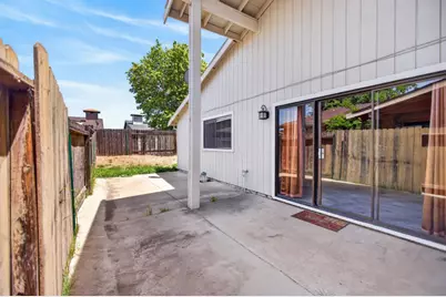 7677 Harvest Woods Drive, Sacramento, CA 95828 - Photo 26