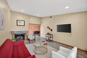 7677 Harvest Woods Dr, Sacramento, CA 95828 - Photo 8