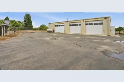 18401 S Carrolton, Ripon, CA 95366 - Photo 8