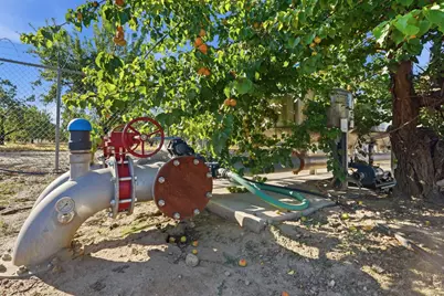 18401 S Carrolton, Ripon, CA 95366 - Photo 32