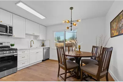 2040 Robert Way, Sacramento, CA 95825 - Photo 8